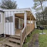 Mobile Du Bois Dormant 营地