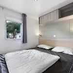 营地 Mobile Du Bois Dormant