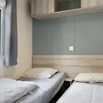 Mobile Du Bois Dormant 营地 *
