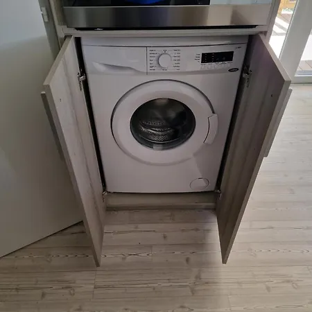 Mobile Du Bois Dormant مكان تخييم